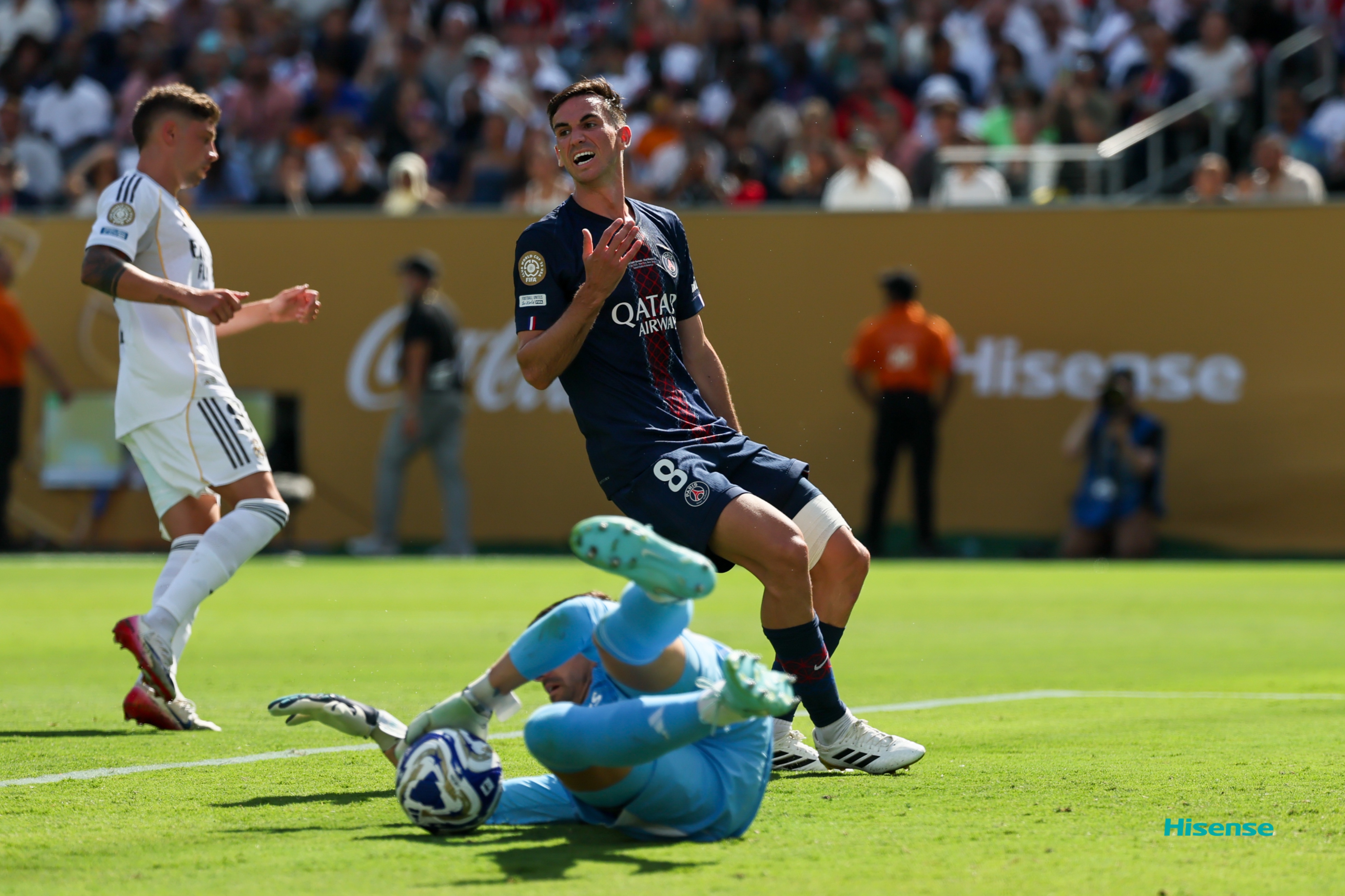 爱游戏官网-巴塞罗那足球队阵容